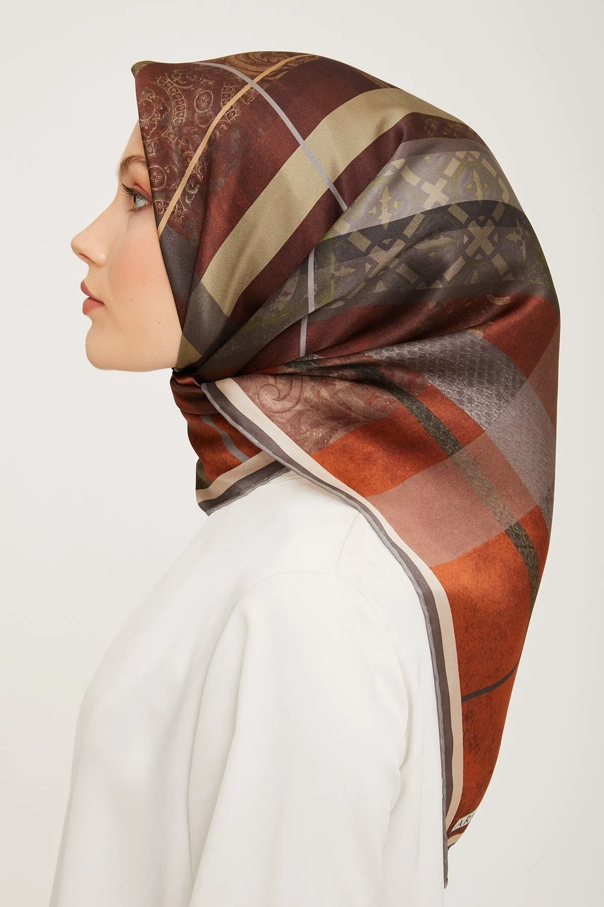Armine Srisuri Elegant Silk Scarf #53