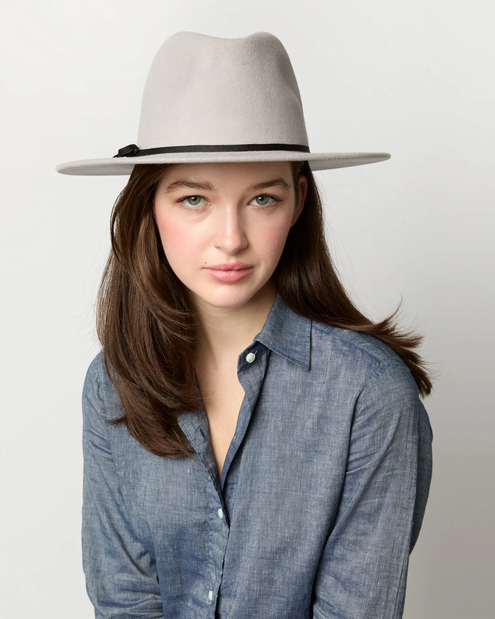 Chelsea Hat in Light Grey/Black