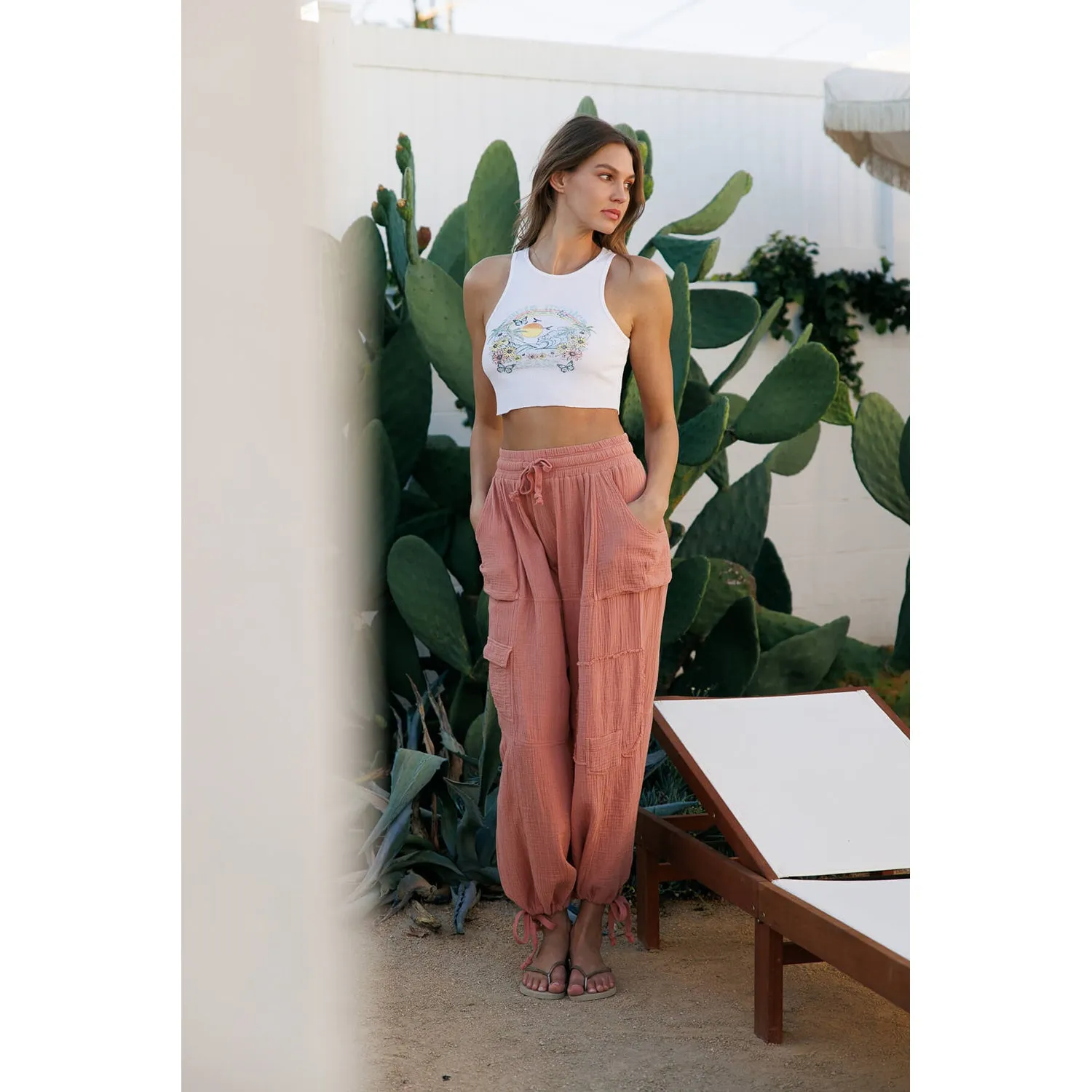 Crinkle Gauze Cargo 2-In-1 Drawstring Tie Hem Jogger - Coral