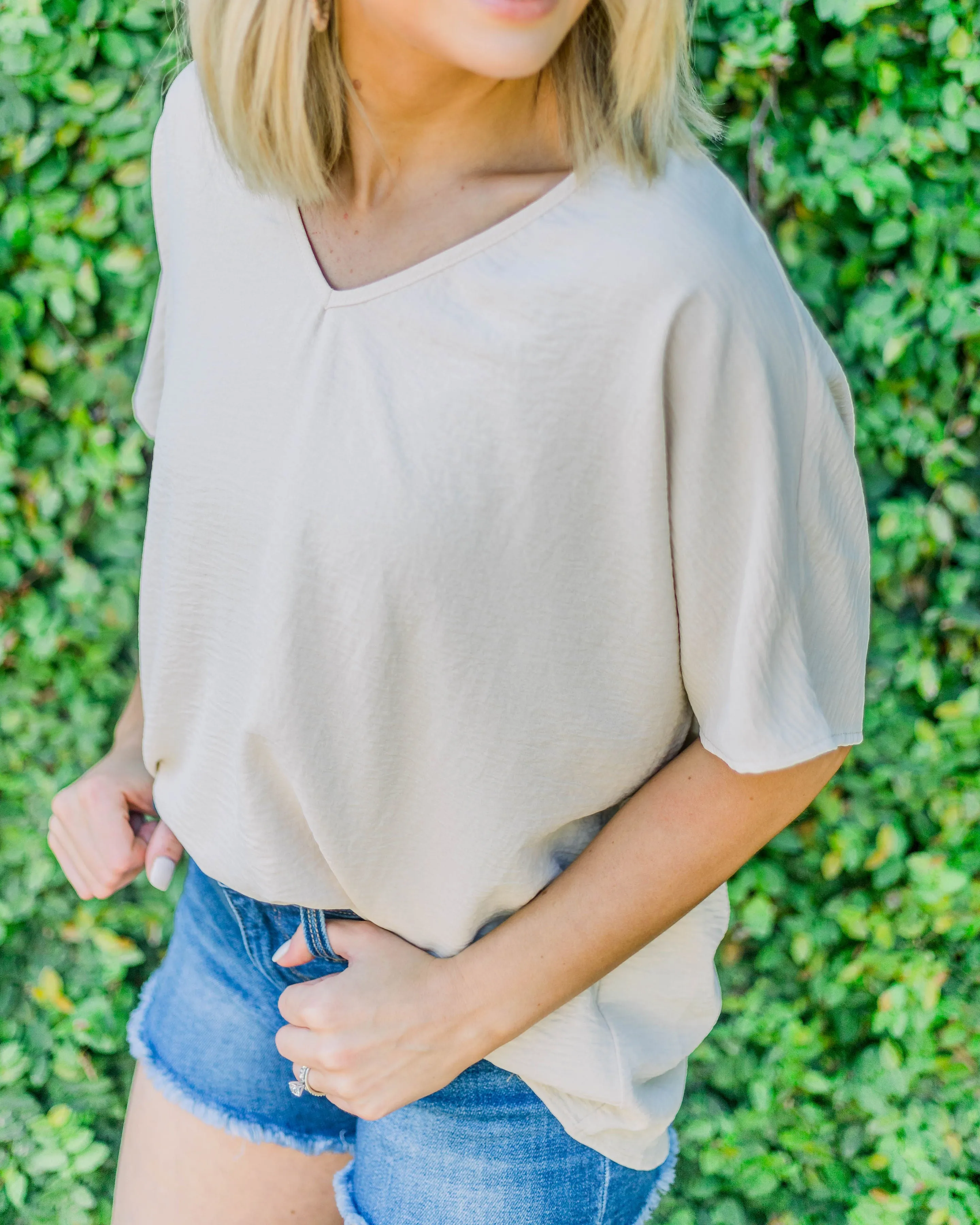 Flowy V Blouse- Oatmeal