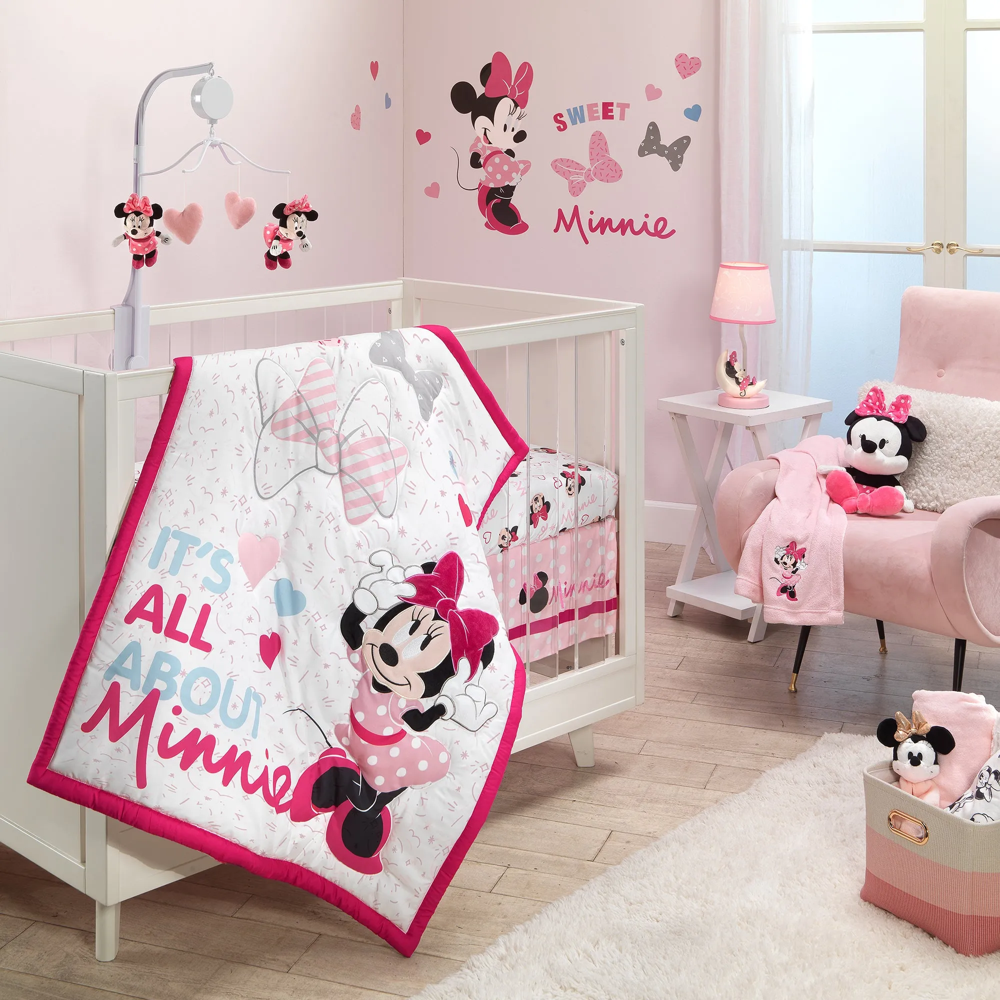 Minnie Mouse Love Musical Baby Crib Mobile