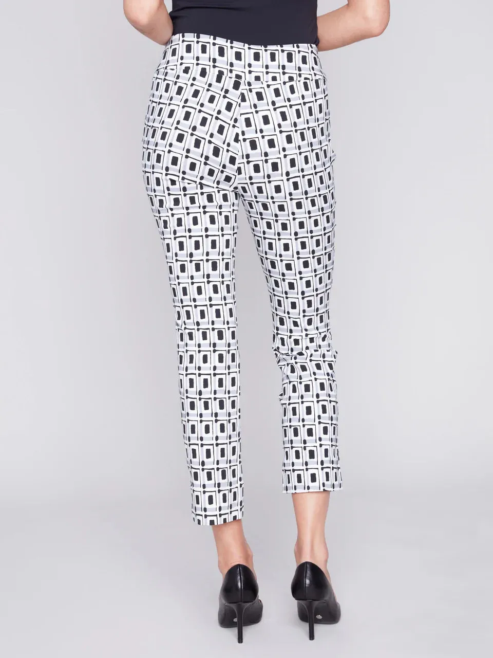 Printed Capri Pants with Hem Slit
